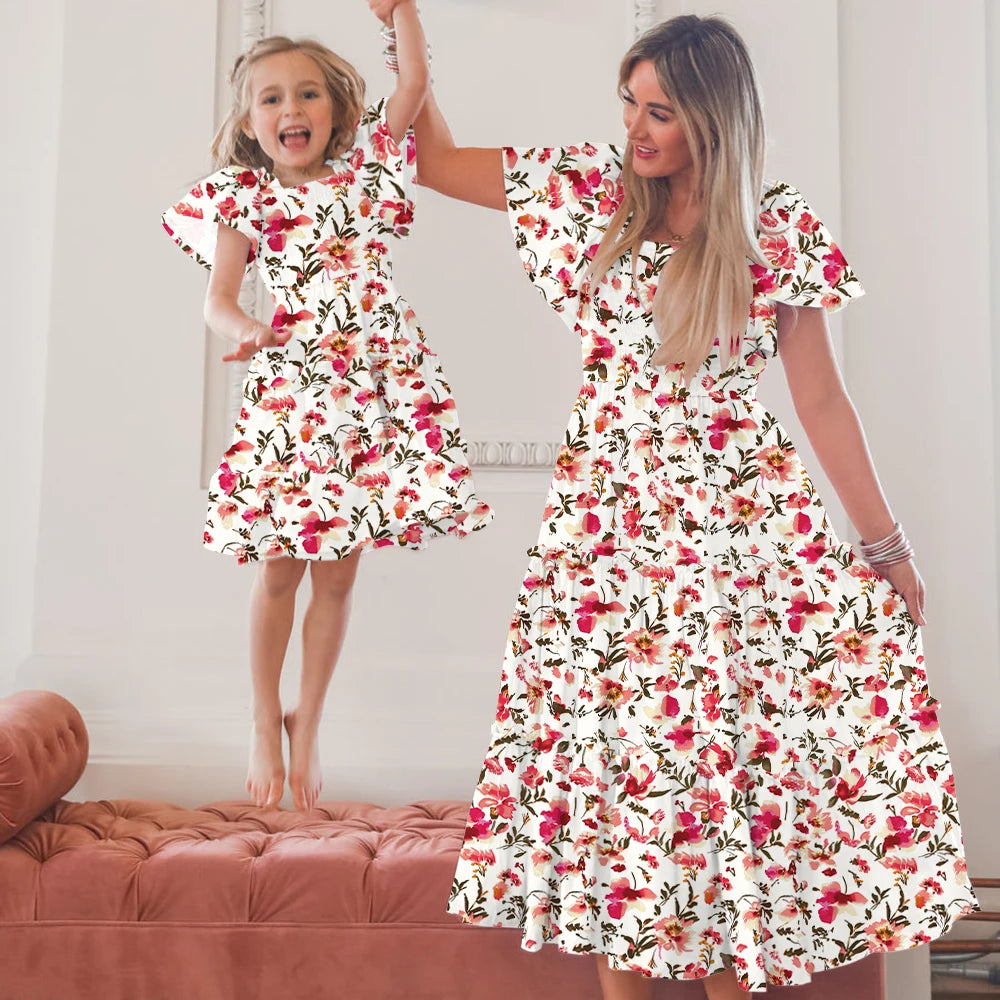 Sweet Dress Mommy And Daughter Matching Outfit, Square Collar, Fashion Print, Ruffle Sleeve