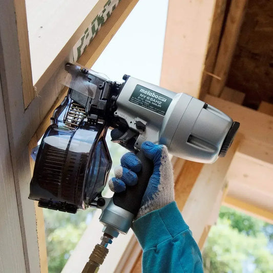 1-1/2 inch to 2-1/2 inch Coil Siding Nailer, Side load, Tilt Bottom Magazine