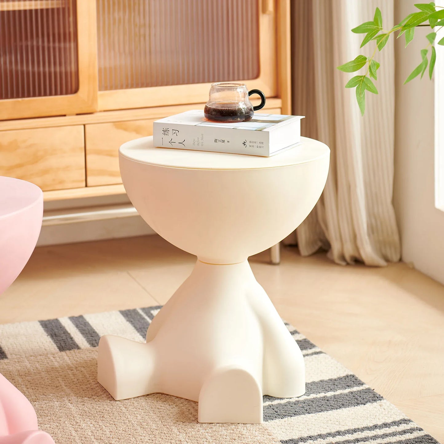 Small flat head coffee table cream style