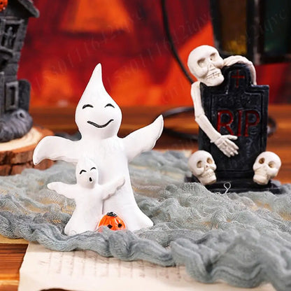 Halloween Miniature Resin Statue Figurines, Pumpkin haunted house and skeleton tombstone